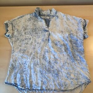 Thread & Supply Washed Blue Short Sleeve Top M